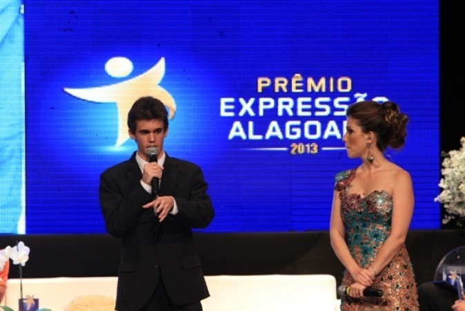 Prêmio Expressão Alagoana honra alunos do Colégio Contato